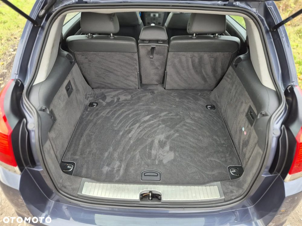 Opel Signum 1.9 CDTI Business - 32