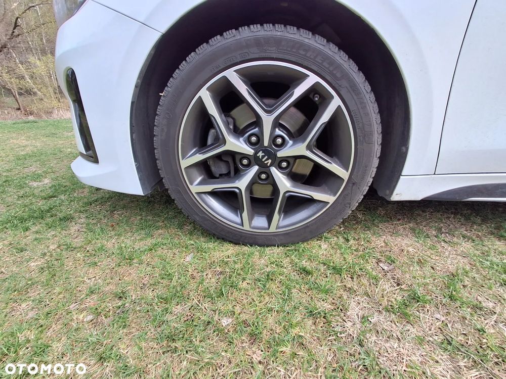 Kia ProCeed 1.4 T-GDI GT Line - 12