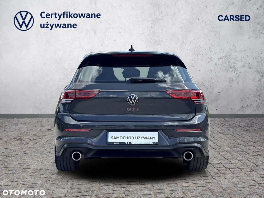 Volkswagen Golf - 37