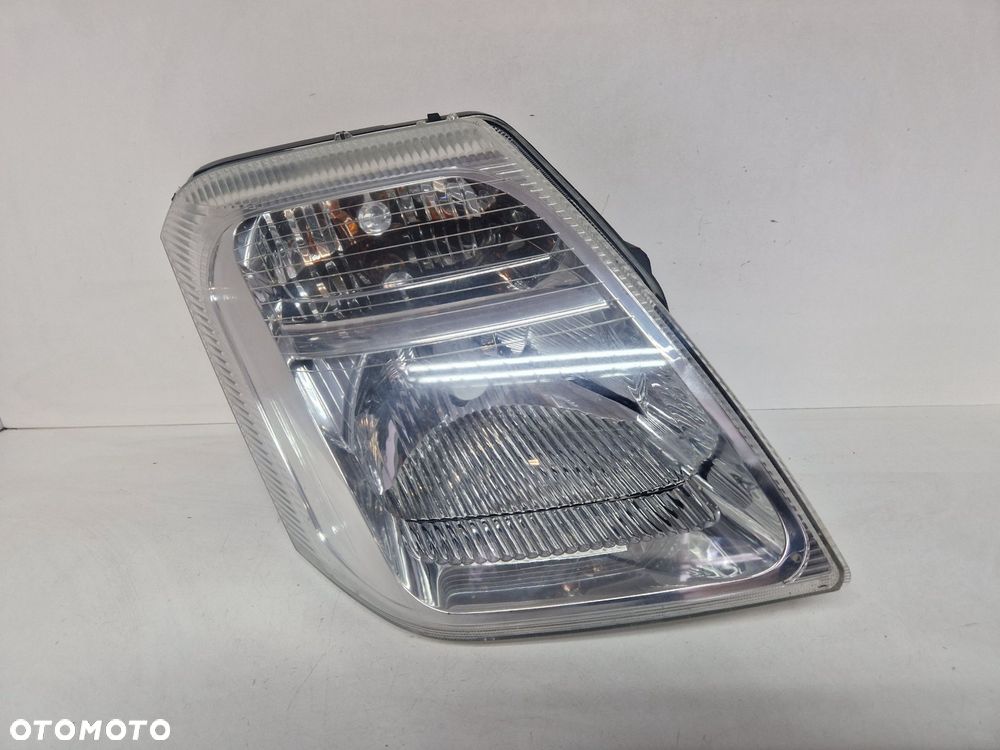 CITROEN C2 9680128180 LAMPA PRAWA PRZÓD PRZEDNIA EU - 1