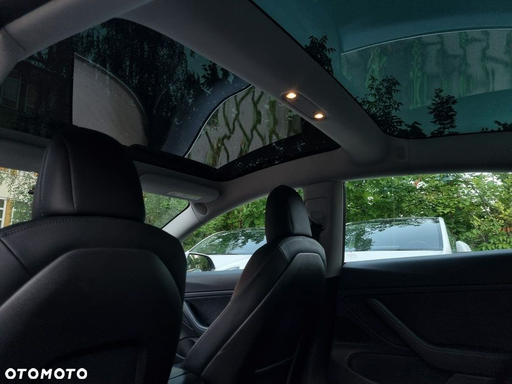 Tesla Model 3 Langstreckenbatterie Allradantrieb Dual Motor - 24