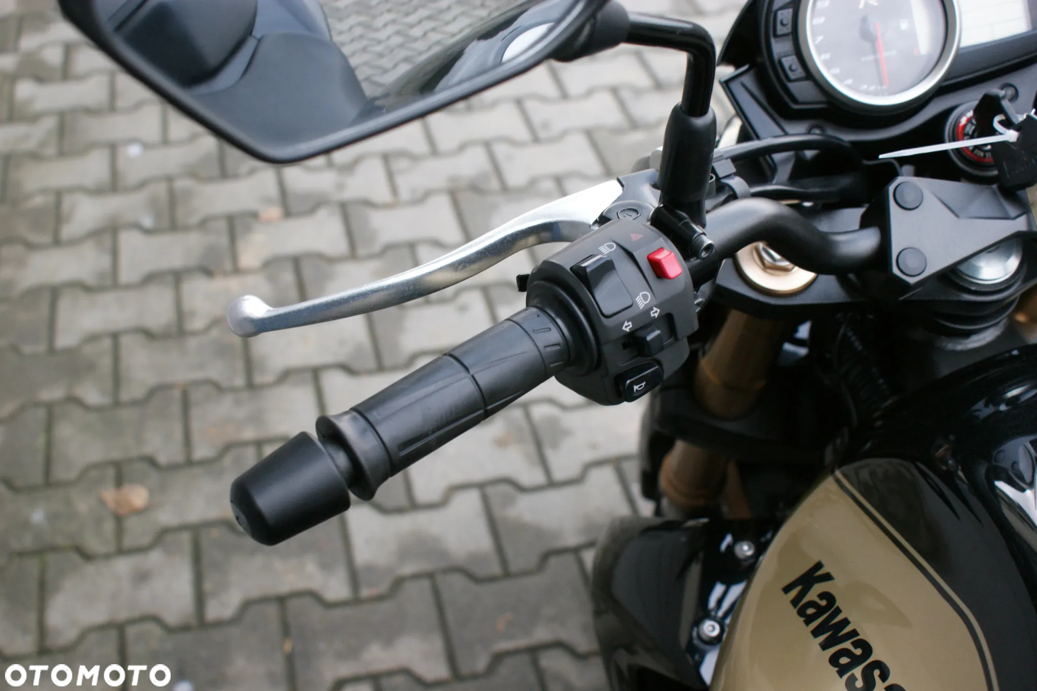 Kawasaki Z - 15