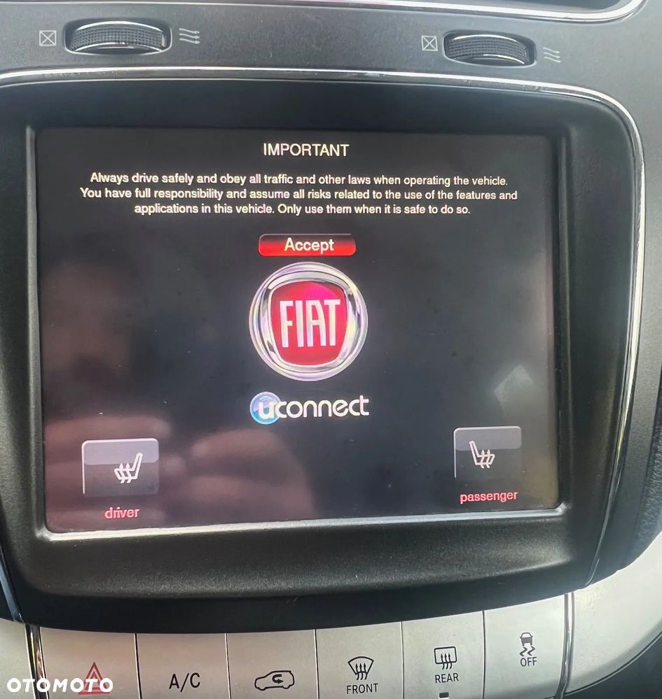 Fiat Freemont 2.0 Multijet Lounge AWD - 23