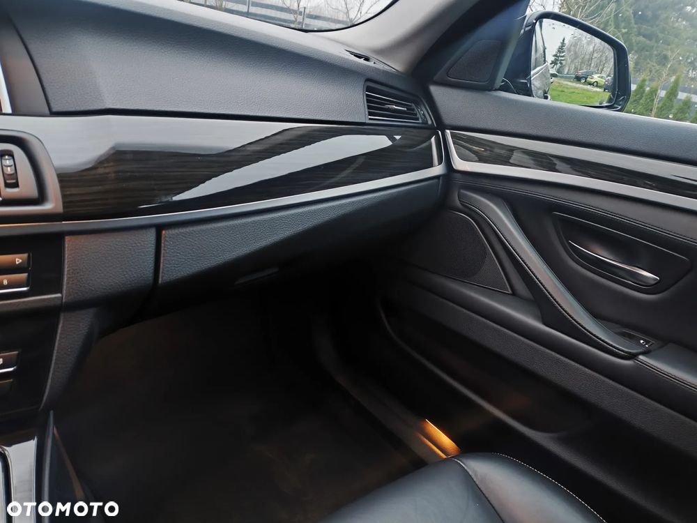 BMW Seria 5 535d xDrive Sport-Aut Modern Line - 10