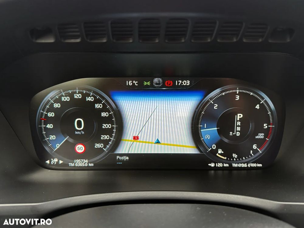 Volvo XC 90 D5 AWD Geartronic Inscription - 12