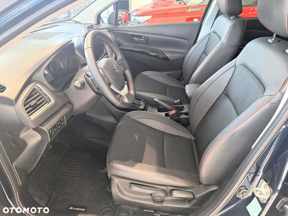 Suzuki S-Cross - 12