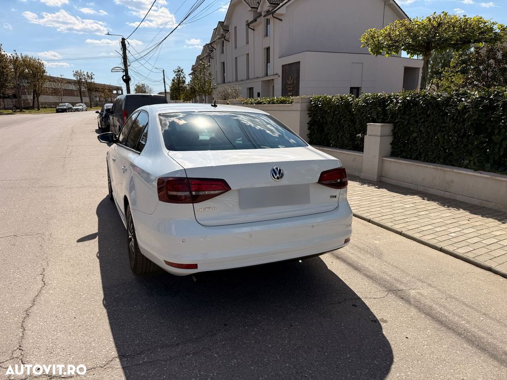 Volkswagen Jetta 2.0 TDI BlueMotion Technologie Allstar - 3