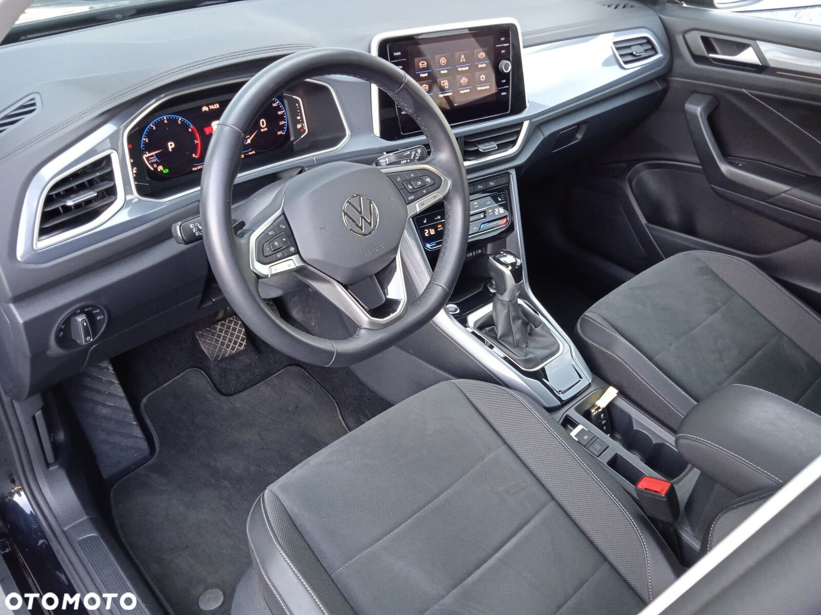 Volkswagen T-Roc 1.5 TSI Style DSG - 11