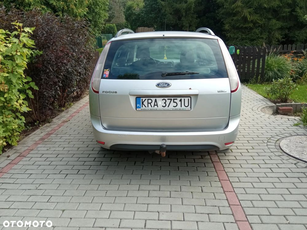 Ford Focus 1.6 TDCi Ambiente - 2