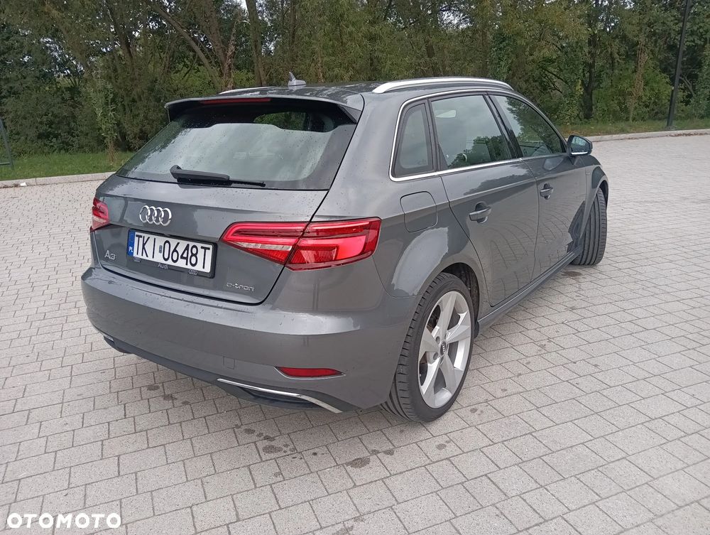 Audi A3 Sportback - 8