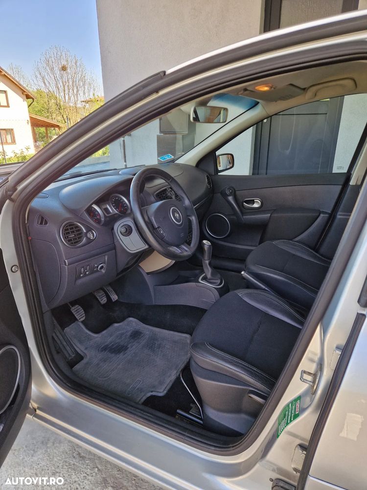 Renault Clio III 1.6 16V Dynamique - 15