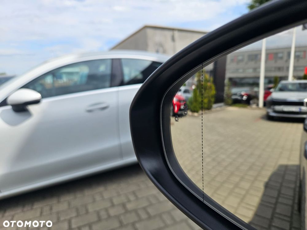 Kia XCeed 1.6 T-GDI Business Line DCT - 15