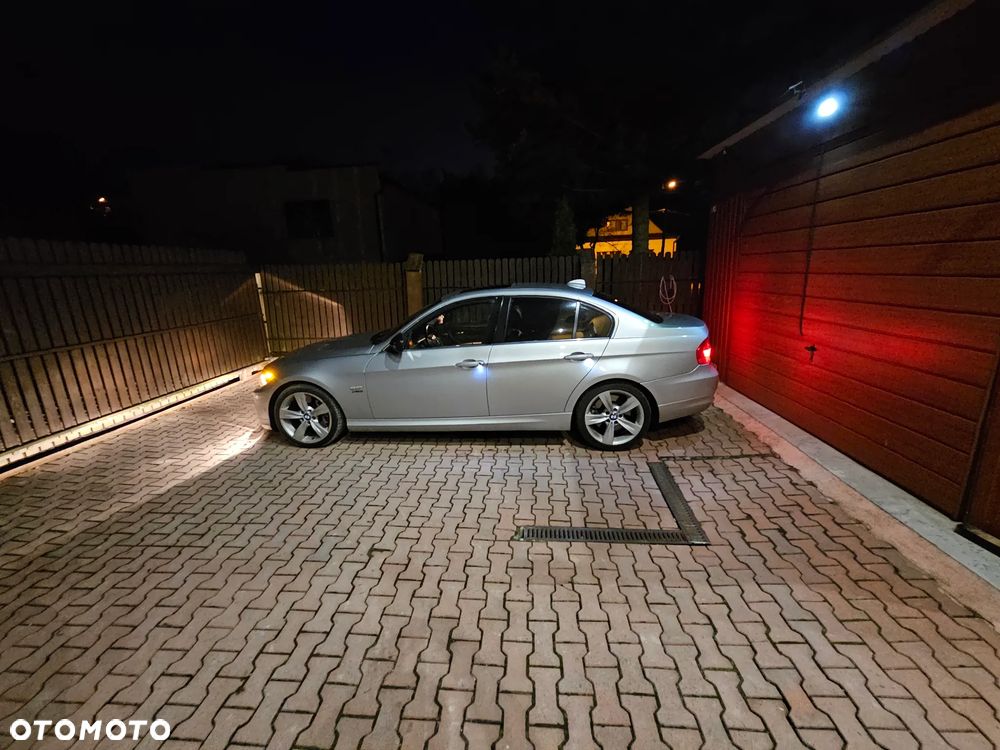 BMW Seria 3 335i xDrive - 2