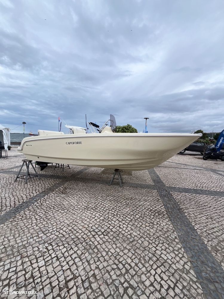Invictus Yachts CAPOFORTE FX 190 - 15