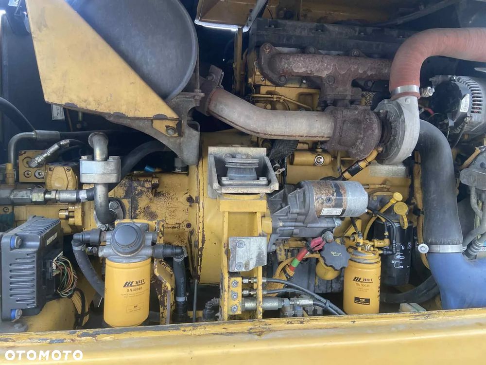 Caterpillar CAT313D - 5