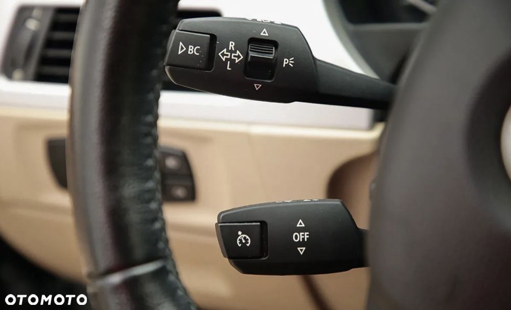 BMW Seria 3 318d - 7