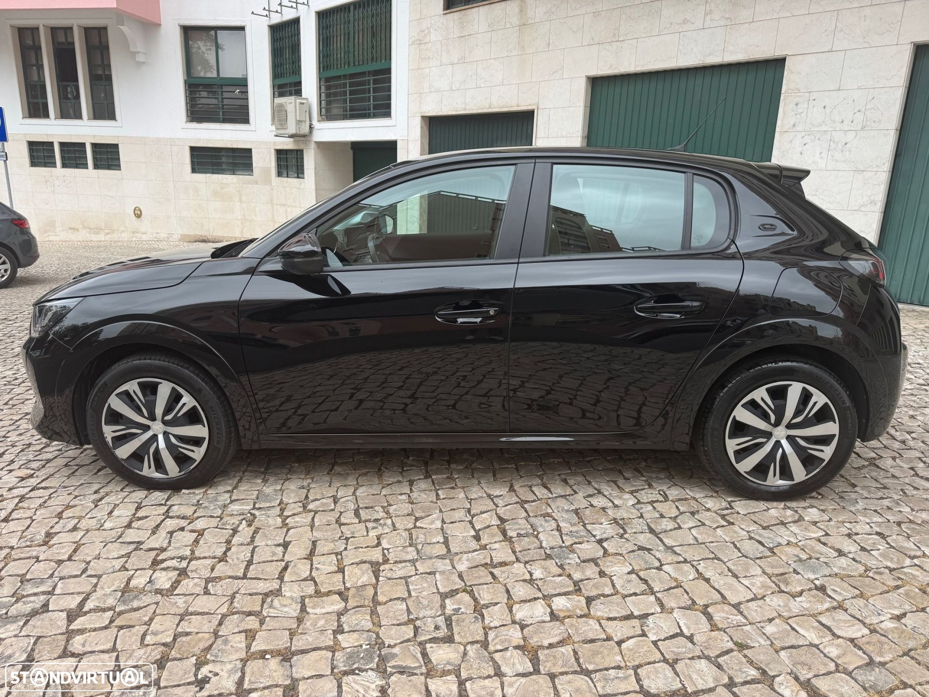 Peugeot e-208 50 kWh Active Pack - 3