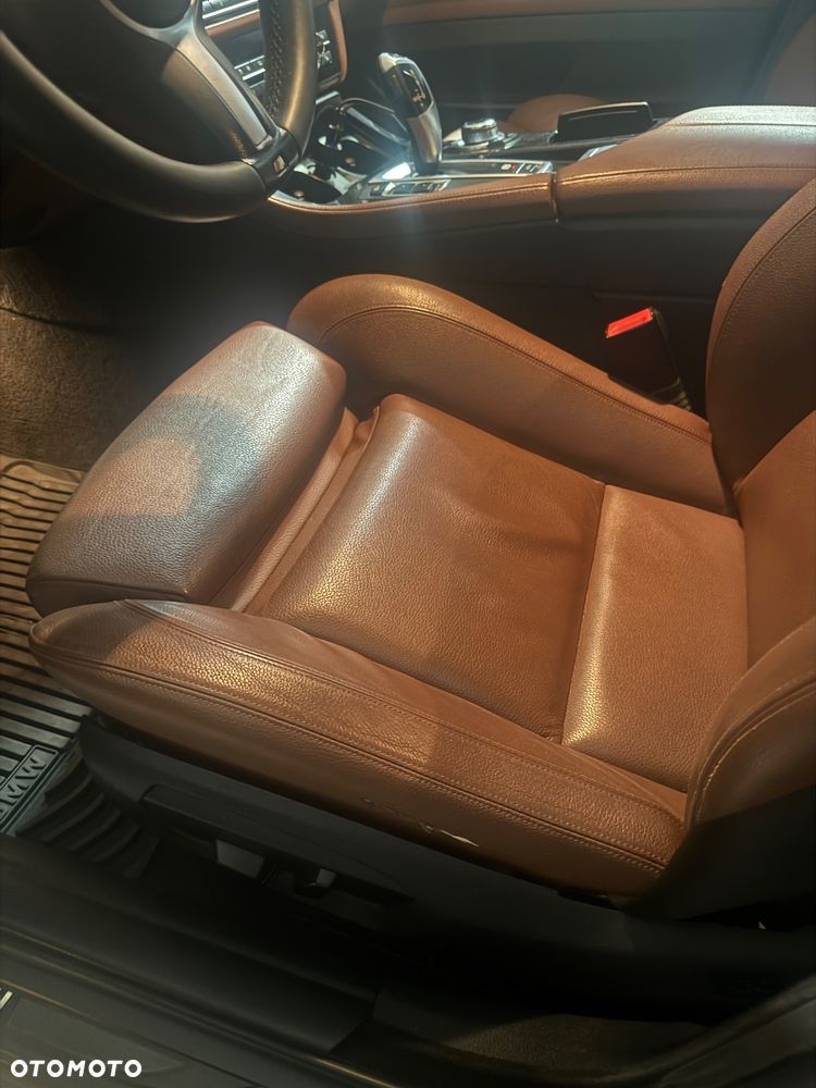 BMW Seria 5 520d Efficient Dynamics Edition - 8