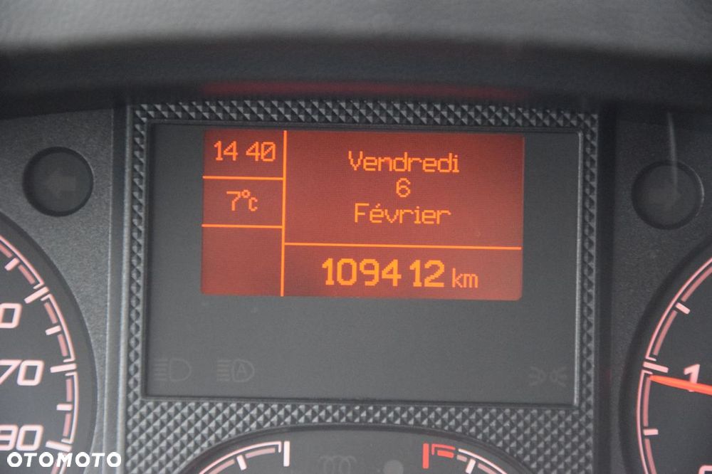 Peugeot BOXER ​*L2H2​*2.2BLUEHDI​*120KM​*TEMPOMAT​*KLIMA​*6 - 10