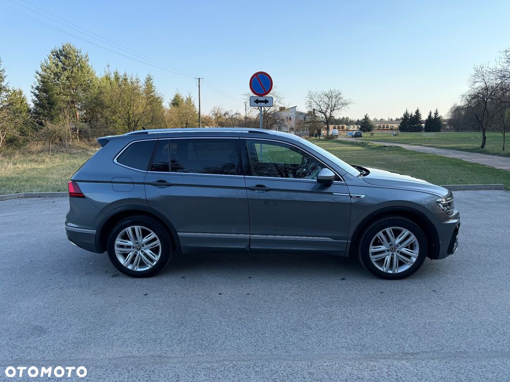 Volkswagen Tiguan Allspace 2.0 TDI SCR 4Motion DSG Highline - 9