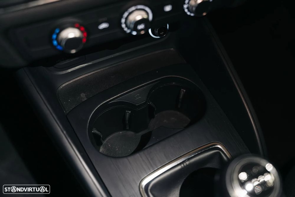 Audi A3 Limousine 30 TDI Design - 27