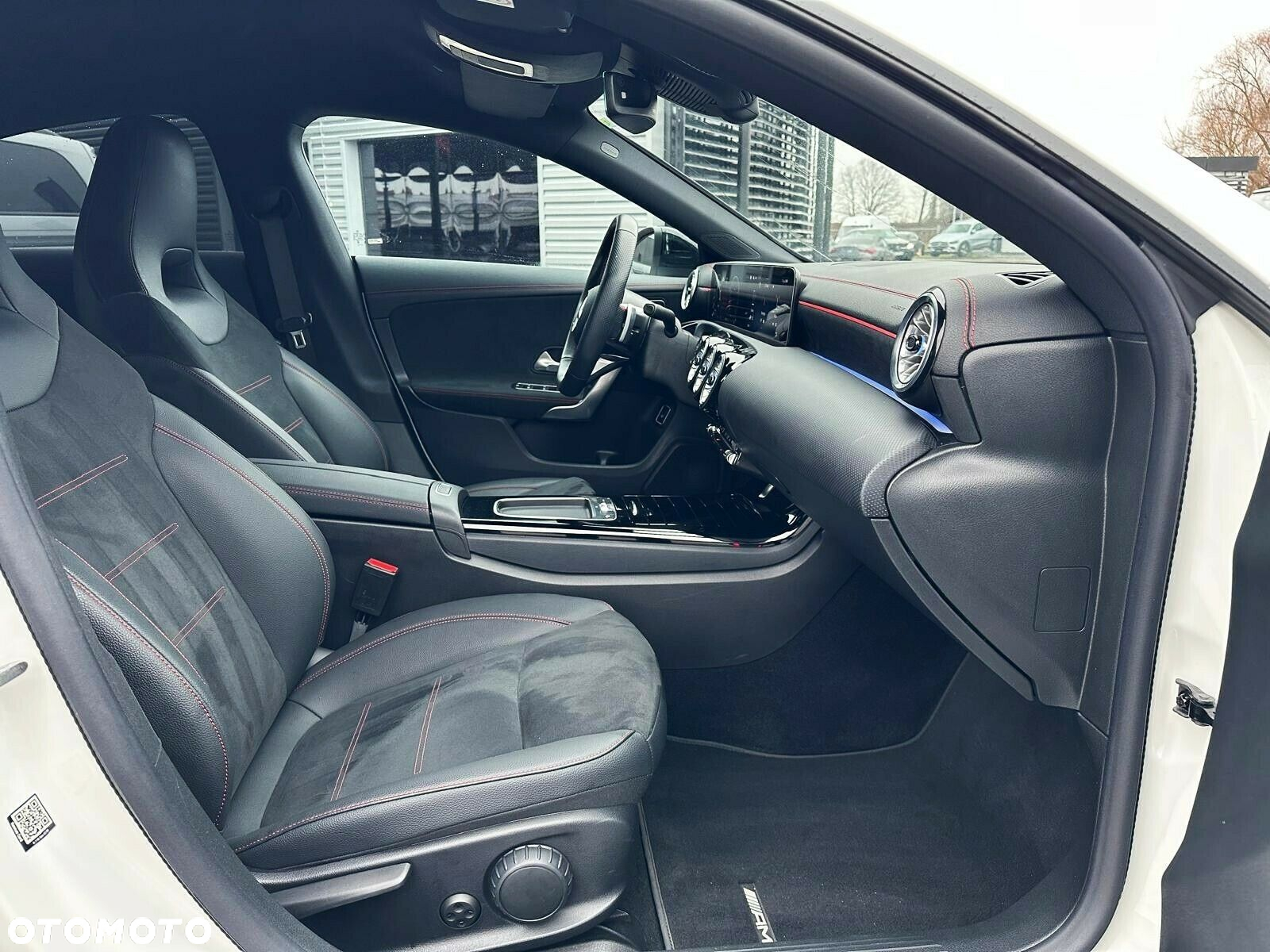 Mercedes-Benz CLA - 9