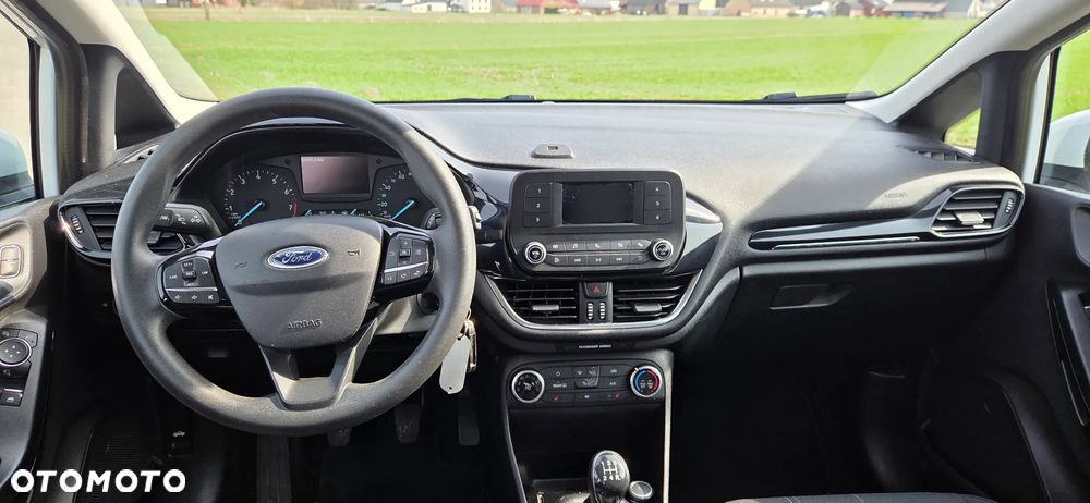 Ford Fiesta 1.1 SYNC Edition - 24