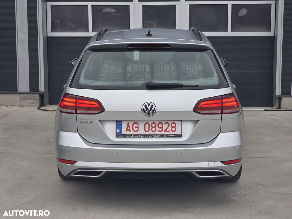 Volkswagen Golf 2.0 TDI SCR DSG Comfortline - 5