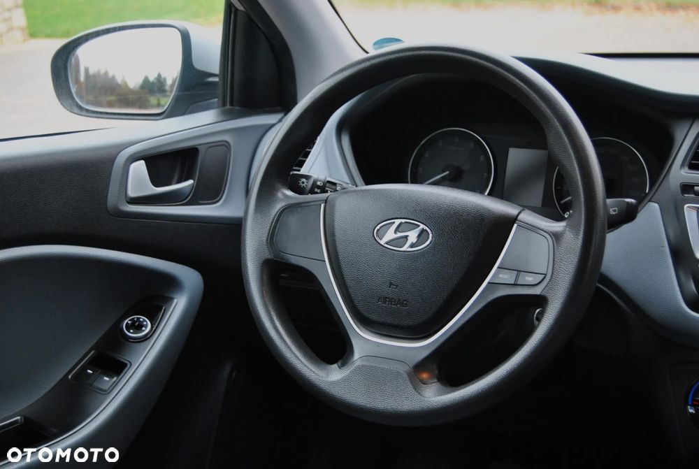 Hyundai i20 1.2 BlueDrive Comfort - 10