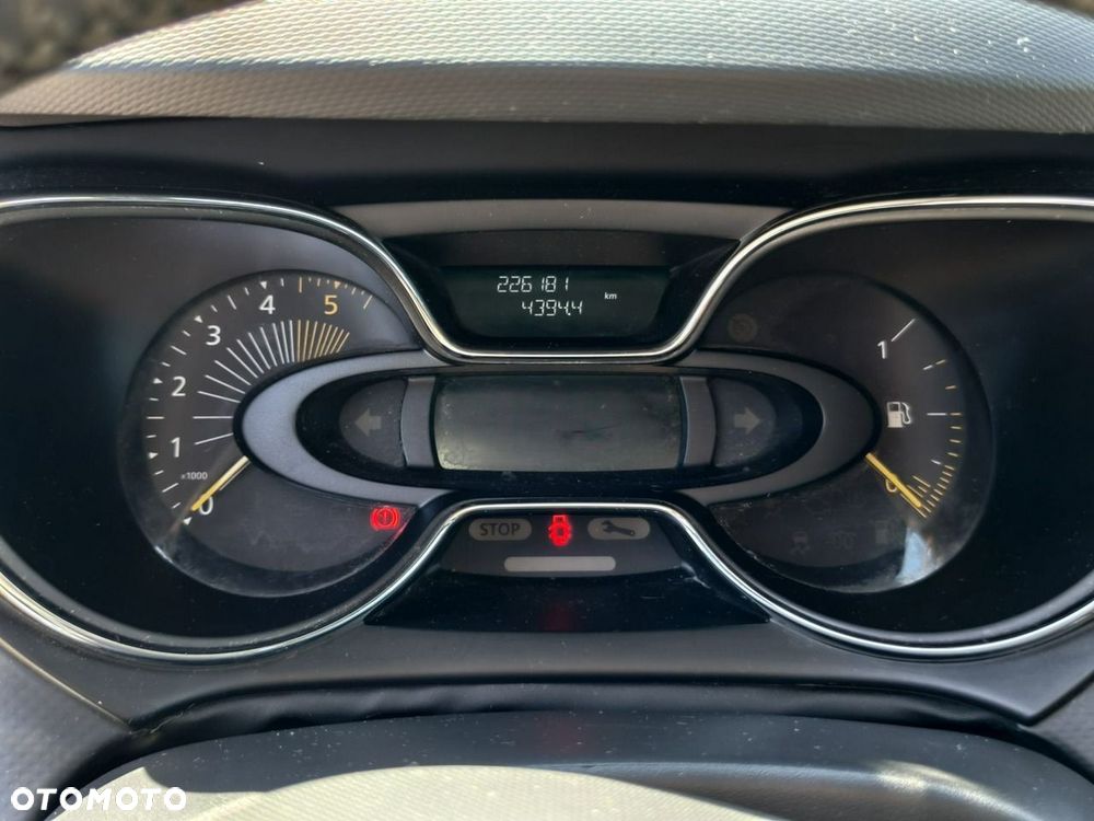 Renault Captur - 12