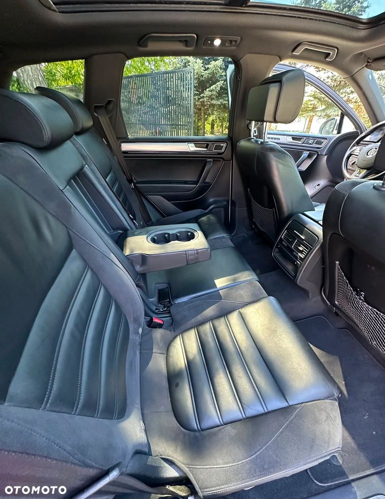 Volkswagen Touareg 3.0 V6 TDI BMT - 30