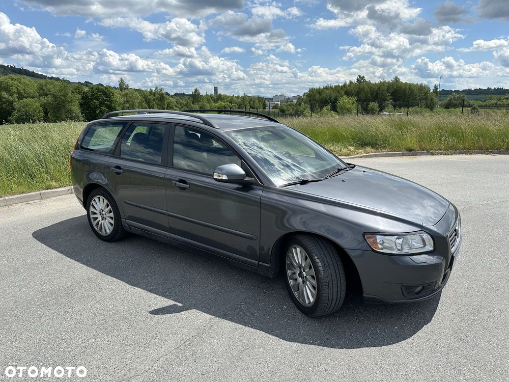 Volvo V50 - 2