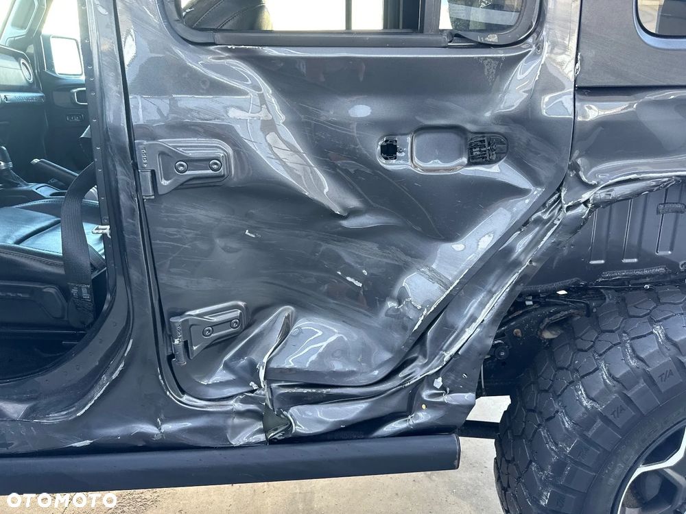 Jeep Wrangler - 19