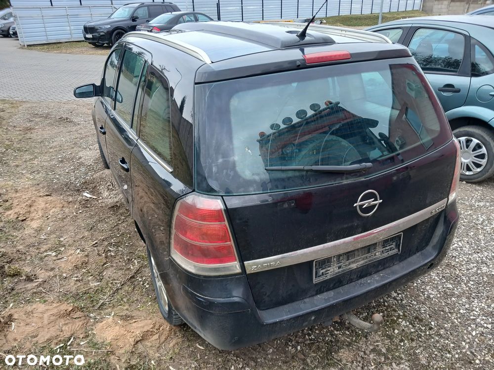 OPEL ZAFIRA B 1.9 CDTI 120KM LAK. Z20R CAŁA NA CZĘŚCI CZEŚCI - 3