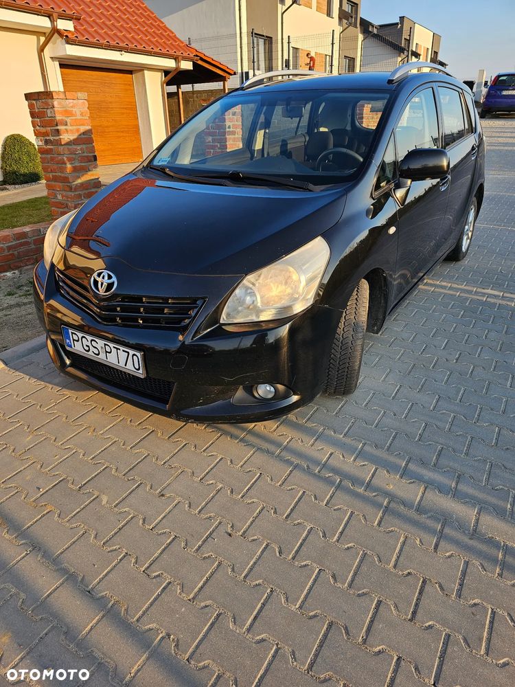Toyota Verso 2.0 D-4D 2010 7os - 16