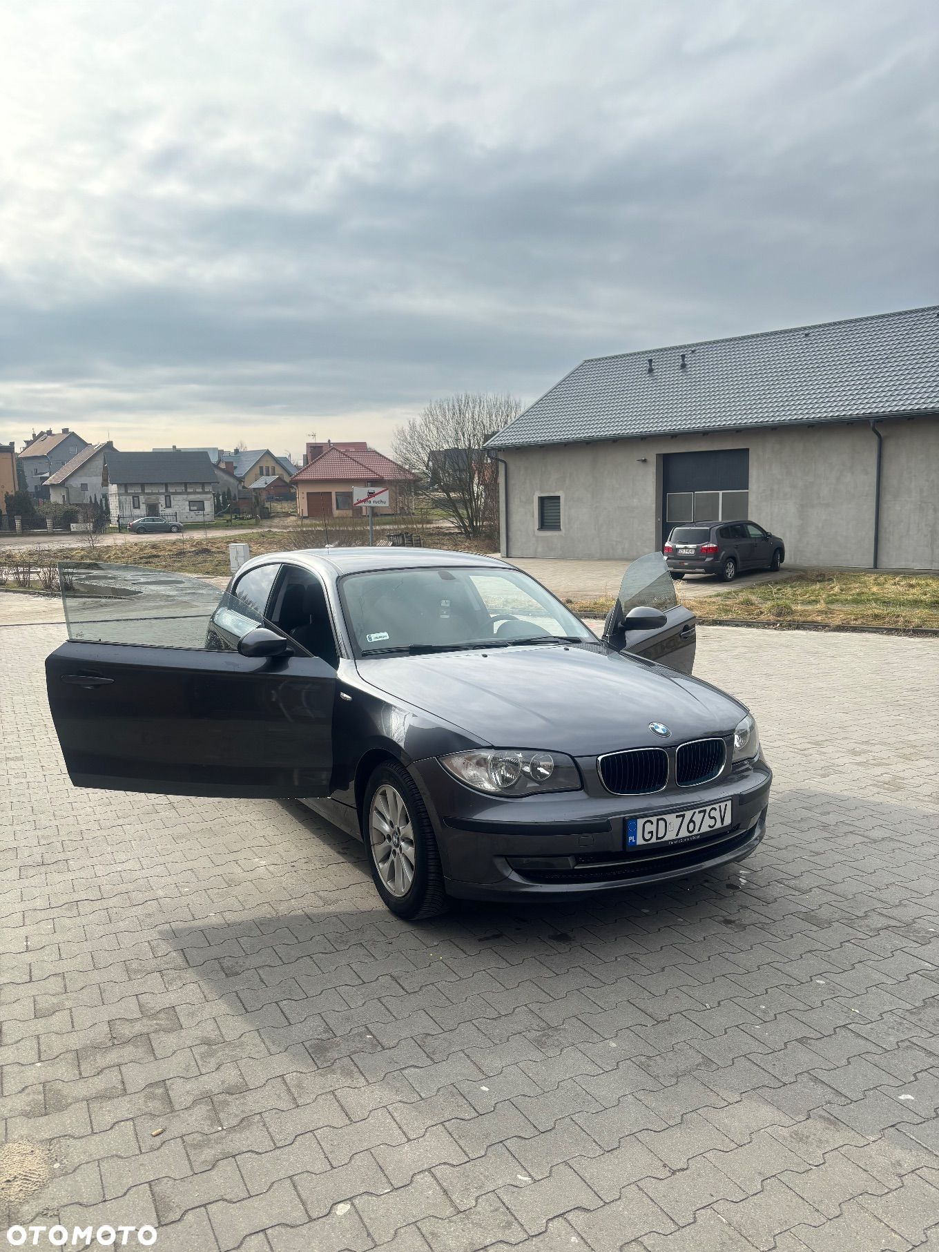 BMW Seria 1 116i - 1