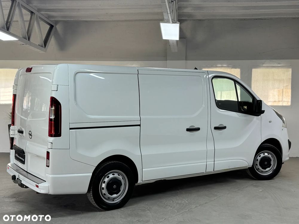 Opel Vivaro - 19