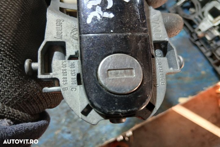 Maner deschidere din exterior usa fata stanga 1K0837886A 5J0837886B 1 - 6