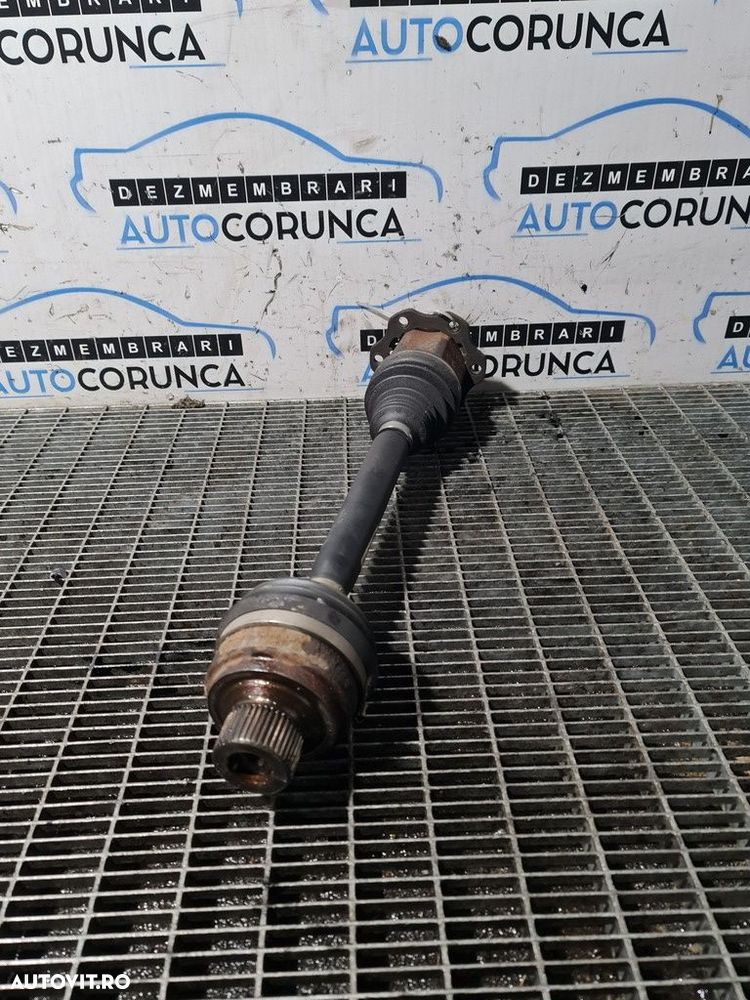 Planetara Dreapta Fata AUDI Q5 2.0 TDI 2008 - 2015 143CP Manuala CJCA (1343) Diesel 4x4 - 2