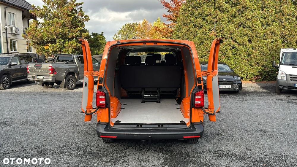Volkswagen Transporter - 8