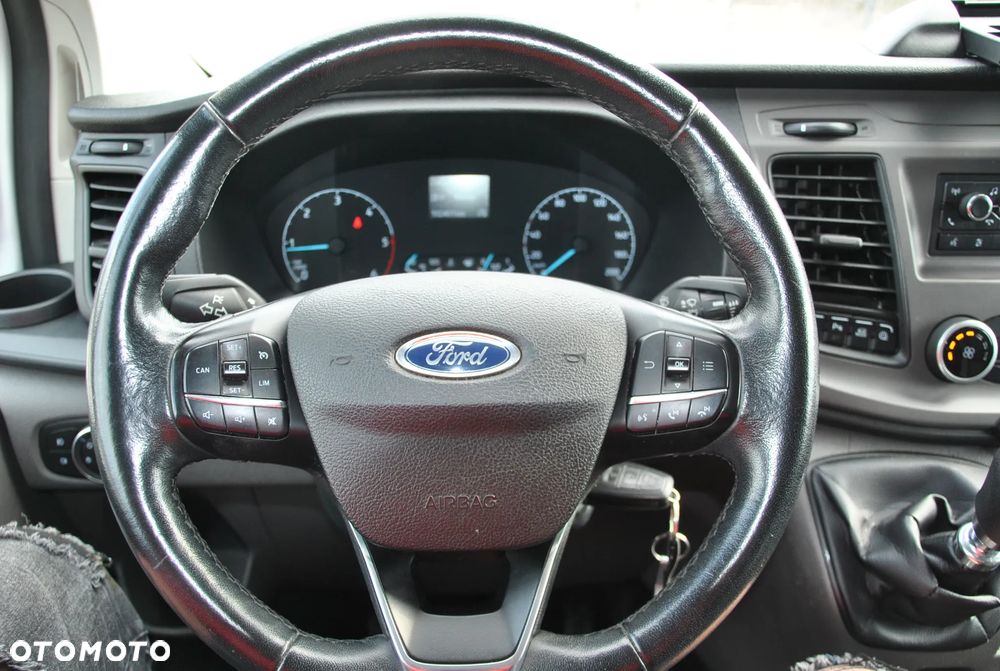 Ford Transit Custom - 11