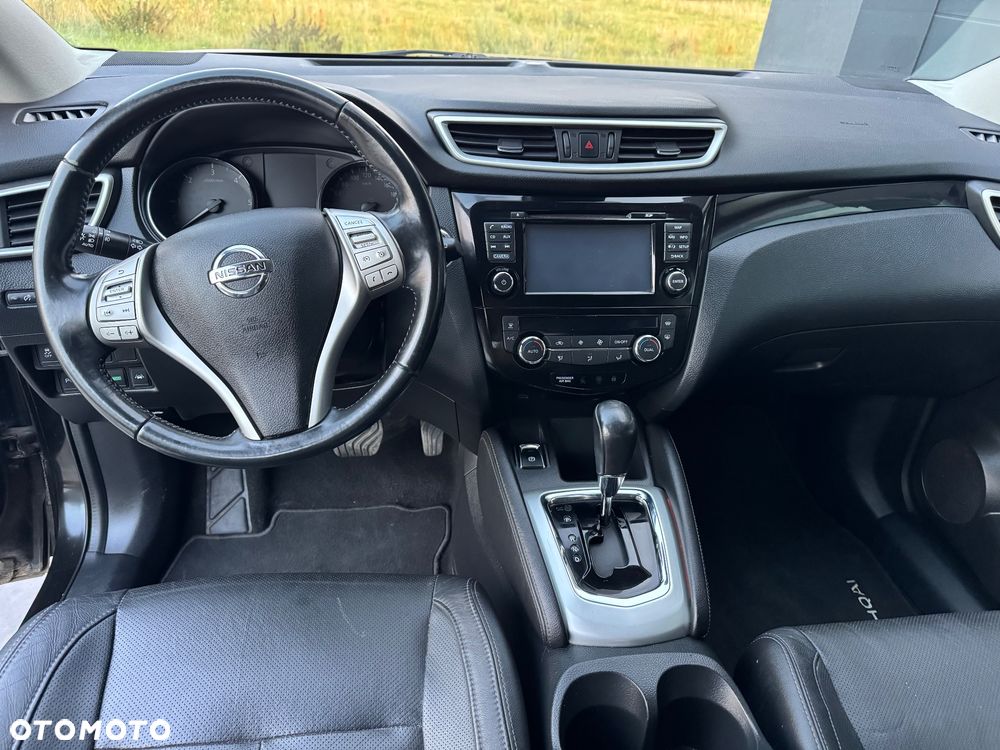 Nissan Qashqai 1.6 DCi Black Edition Xtronic EU6 - 23