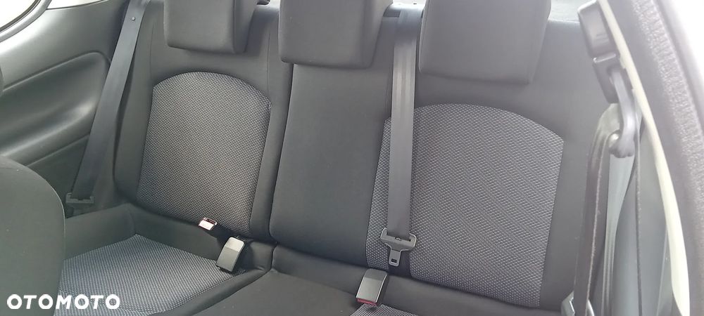 Peugeot 206 75 Petit Filou - 16