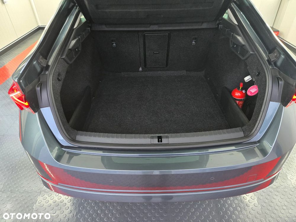 Skoda Octavia 2.0 TDI DSG Clever - 24