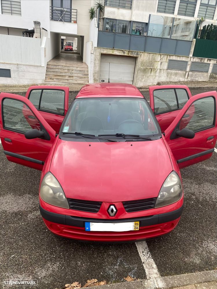 Renault Clio 1.2 16V Confort Authentique - 2