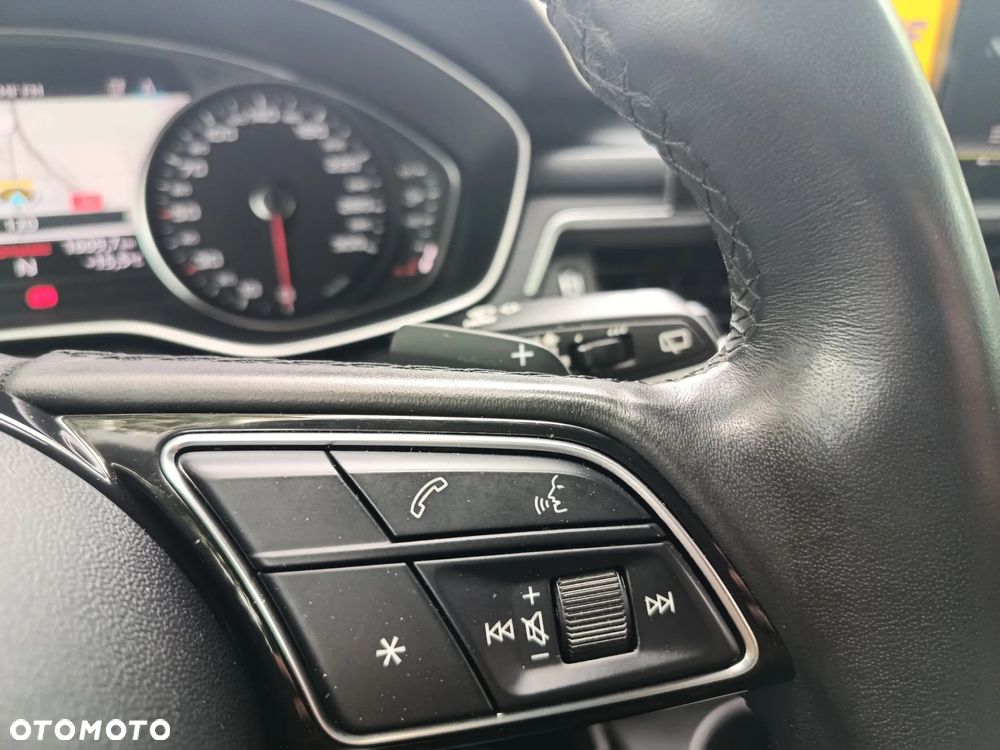 Audi A4 Avant 35 TFSI S tronic - 19