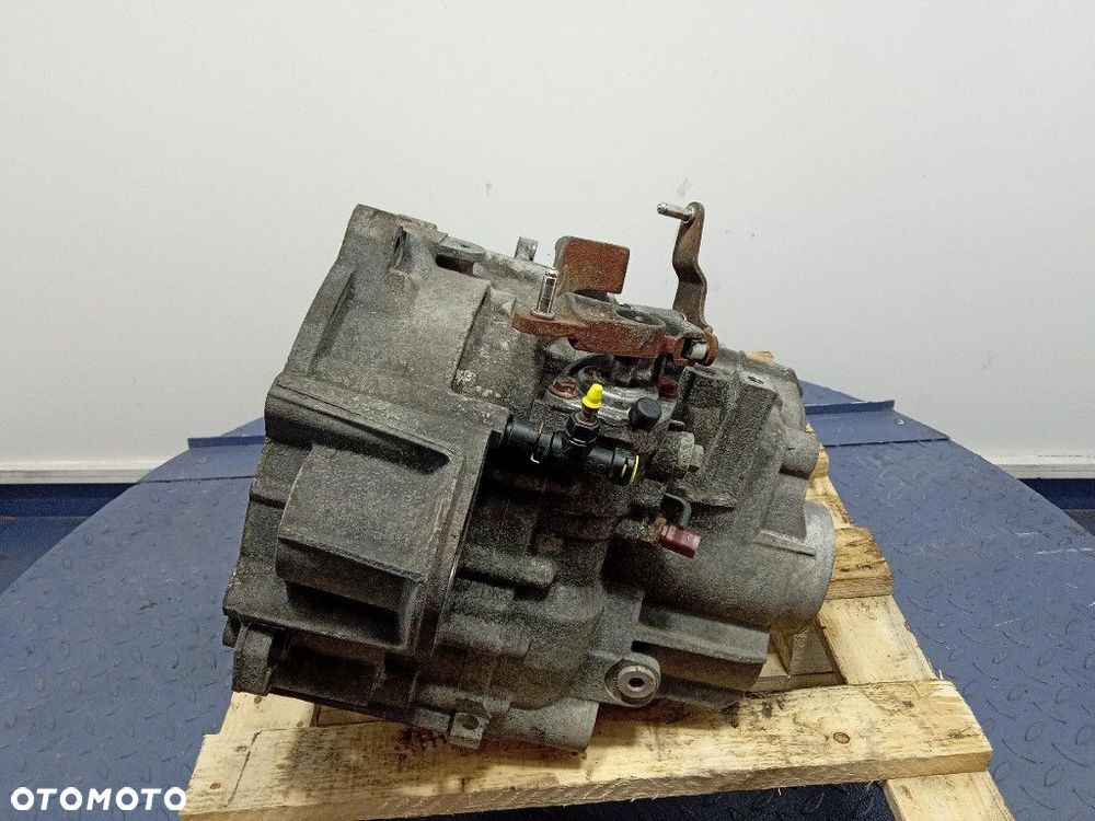 VW TOURAN I 03- 2.0 TDI 140KM SKRZYNIA BIEGÓW MANUALNA KXD MT 6 - 2