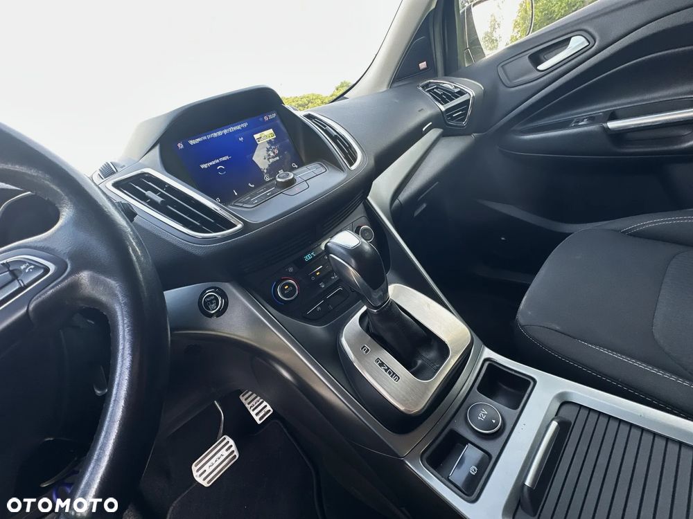 Ford Kuga 2.0 EcoBlue TITANIUM - 33