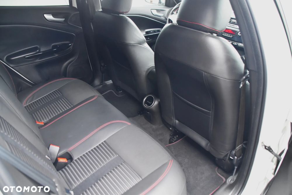 Alfa Romeo Giulietta 1.4 TB 16V Multiair Collezione - 13