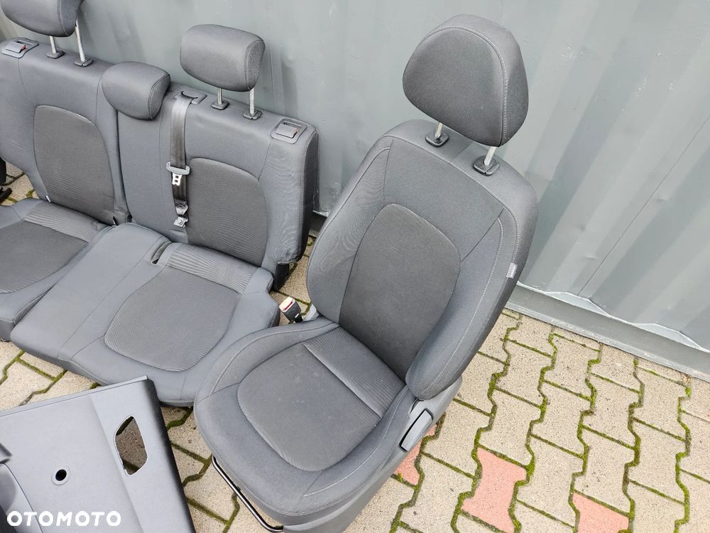 hyundai i10 ii fotele kanapa boczki 5d - 4